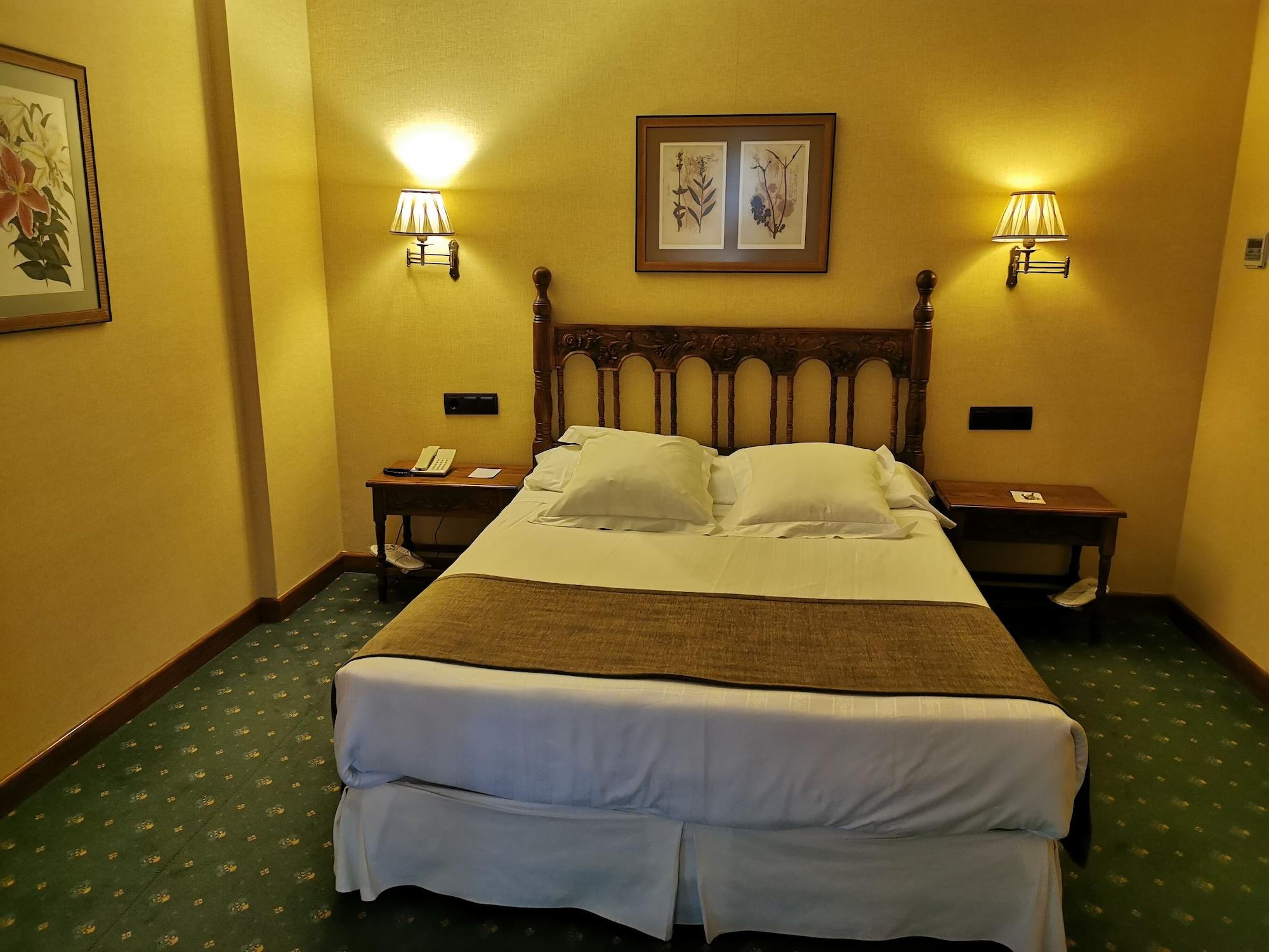 Hotel Ele Puente Romano De Salamanca Eksteriør billede