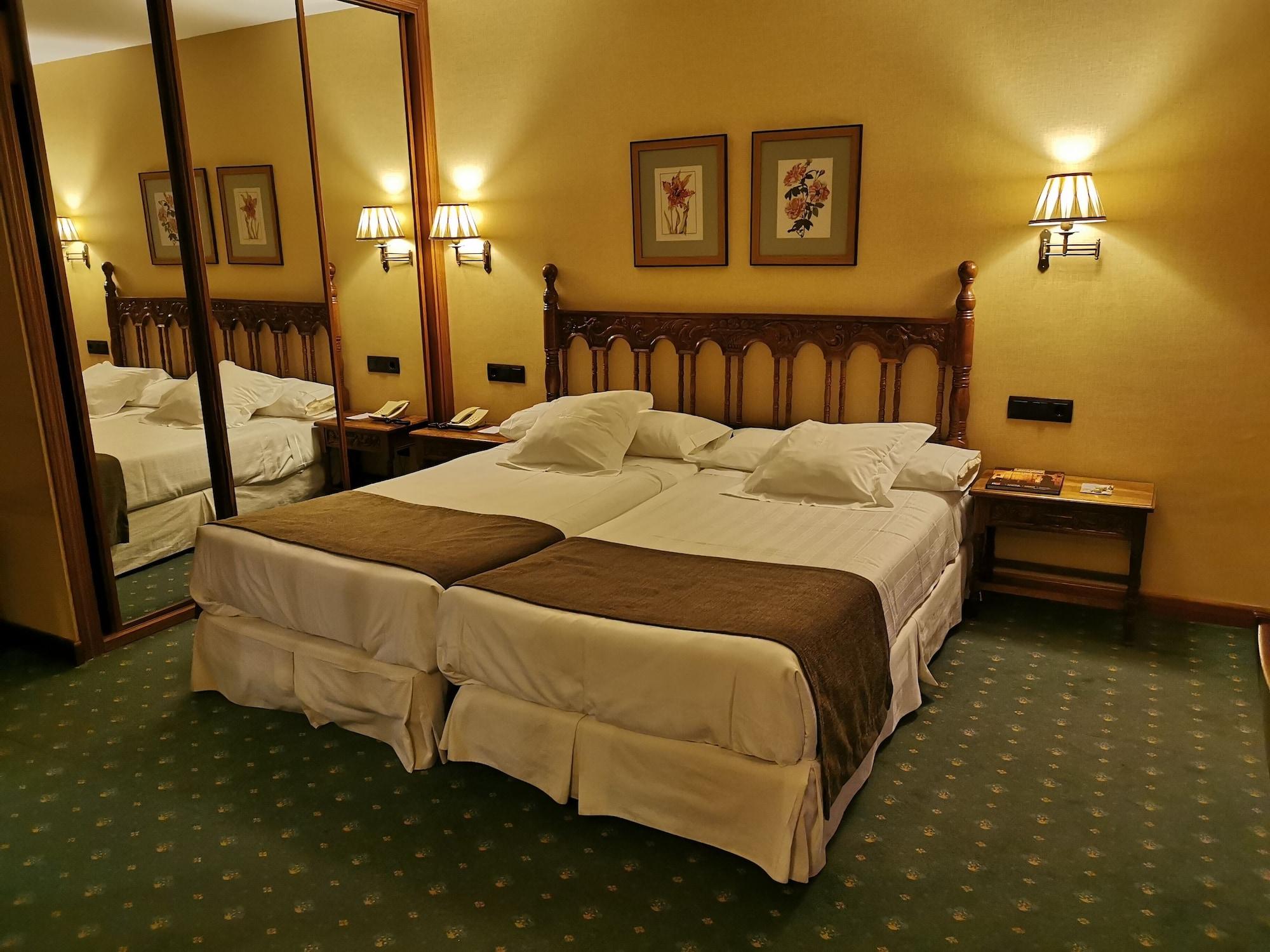 Hotel Ele Puente Romano De Salamanca Eksteriør billede