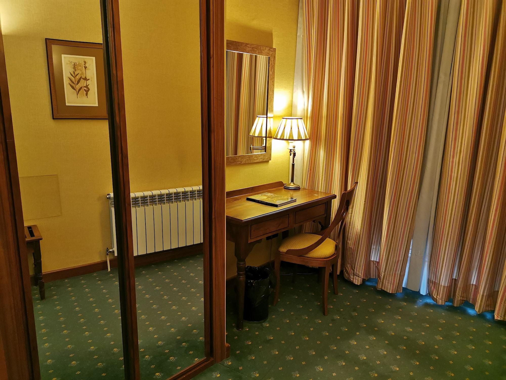 Hotel Ele Puente Romano De Salamanca Eksteriør billede