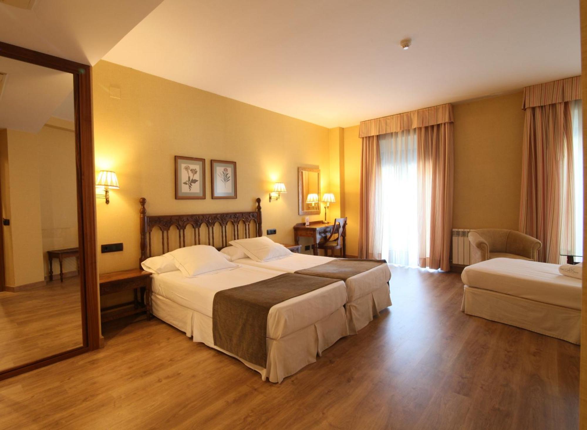 Hotel Ele Puente Romano De Salamanca Eksteriør billede