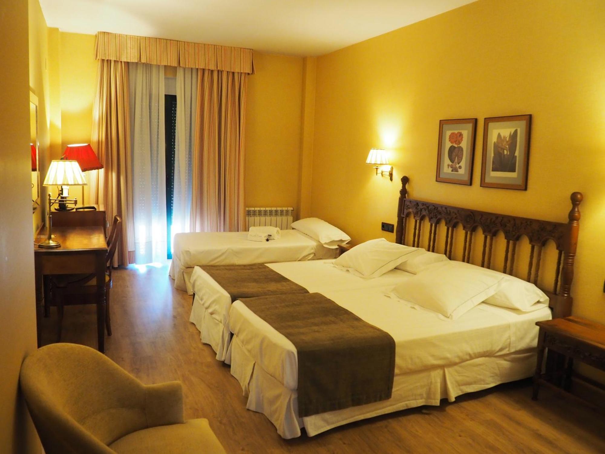 Hotel Ele Puente Romano De Salamanca Eksteriør billede